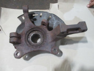 Кулак Шевроле Реззо поворотный левый 96376611 Дэу Такума 1,6-2,0 литра U100, - БУ Голый