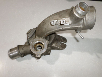 Корпус турбины 55565353 95516203 Опель Астра J Шевроле Круз с A14NEL 1.4 литра 0860156, - БУ