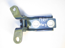 Петля двери передней 13501712 A046057 левая верхняя или правая нижняя Шевроле Круз Все - Синяя - БУ 