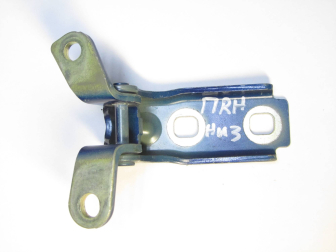 Петля двери передней 13501712 A046057 левая верхняя или правая нижняя Шевроле Круз Все - Синяя - БУ