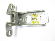 Петля двери передней 13501712 A046057 левая верхняя или правая нижняя Шевроле Круз Все - Серая - БУ