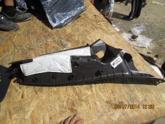 Облицовка стойки Шевроле Круз Седан задней правая НИЖНЯЯ  95952963, 95483412 Черная, - БУ