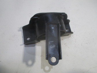 Опора двигателя левая 96484912 L3 Шевроле Спарк M200 на 1,0 литр - опора МКПП, - БУ