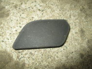 Заглушка бампера переднего буксировочного крюка 13585712-LH2 Шевроле Авео Т300 - БУ