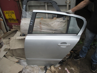 Дверь задняя левая Опель Астра H Хэтчбек 94710105 - в сборе - БУ Серебро VA9