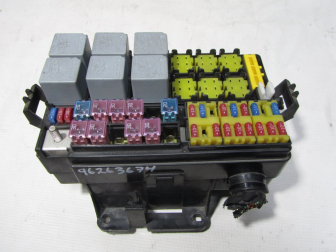 Блок предохранителей 96263674 моторного отсека Шевроле Реззо - НЕ все реле, - БУ