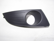 Накладка ПТФ противотуманки правой 8200838548 Рено Логан 2 с 2009 года, - Feituo