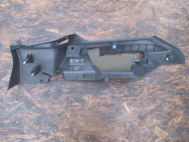 Облицовка багажника левая верхняя BM51A46809ADW CV6Z5846809AB с фонарем Форд Фокус 3 Х/Б S45 - БУ