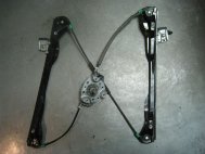 Стеклоподъемник двери передней правой механической YS4Z5423200AB Форд Фокус 1 , - БУ