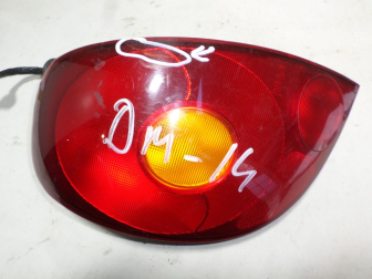 Фонарь правый задний 96563517 0320508333 Дэу Матиз DM-14 - Красный габарит - ДЕФЕКТ трещина - БУ