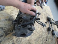 Суппорт передний правый Шевроле Круз Астра J 13301227, 0542114 без скобы - БУ