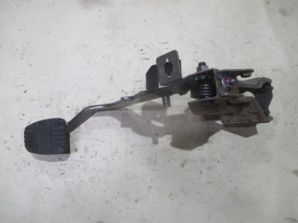 Педаль сцепления 20923314, 20923313 Шевроле Каптива - 118 - для ПРАВОРУКОГО автомобиля, - БУ