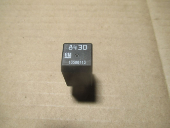 Реле 13500113, 8430 Шевроле Авео Т300 Круз Опель Астра многофункциональное Черное. - БУ