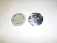 Колпак Форд Фокус 1 диска литого эмблема Ford 98AB1000AA 1064115 - испачкан монтажной пеной - БУ