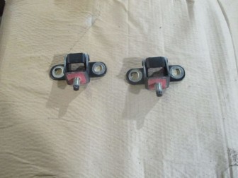 Петля крышки багажника левая или правая 96895415 Шевроле Авео Т300 Хэтчбек, - БУ