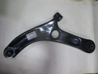 Рычаг передний левый 545004L000 545011L000 Киа Рио 3 Хендай Солярис с шаровой опорой, - Doo Hap