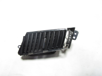 Сопло воздуховода центральное левое 96876283 95937372 Шевроле Орландо - CO-51, - БУ