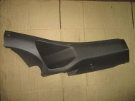 Облицовка стойки задней нижняя правая BM51A31016AEW Форд Фокус 3 - Черная - БУ