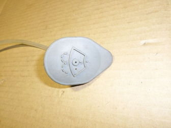 Крышка горловины заливной бачка омывателя 28913EL000 Ниссан Тиида С11 07-14г - БУ