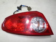 Фонарь задний Шевроле Лачетти Хэтчбек левый внешний 96387724 DHI201192L - N-8 - ДЕФЕКТ скол - БУ