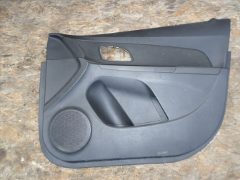 Обшивка двери Шевроле Круз передней правой 96957316 95174905 1582701 электрика S-69, - БУ