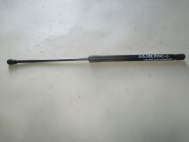 Амортизатор крышки багажника 6Q6827550C 6Q6827550D 6Q6827550A Фольксваген Поло с 01 по10г К3, - БУ