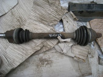 Привод Форд Фокус 2 левый с МКПП 1,4-1,6 литра 1707966, 1306775 без ШРУСа, - БУ