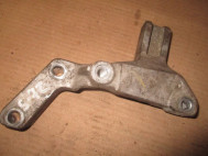 Кронштейн опоры двигателя 1,6 литра Ниссан Тиида Верса с 2014г, 11232 - БУ