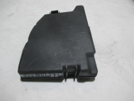 Крышка блока предохранителей 8V5914A075BB 8V5114A075DB 1523924 Форд Фиеста 2009-2019г, , - БУ