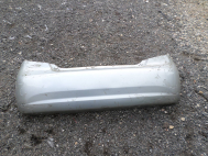 Бампер задний Шевроле Авео Т200 Хэтчбек 96543017 - БУ Серебро - N-80 - клей от пленки защитной