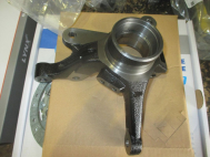 Кулак Дэу Матиз поворотный правый с АБС 96284387 NSP0196284385 BR.BB.4.24, - Brave