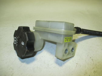 Бачок цилиндра сцепления Главного 25187418 24251602 7418 Шевроле Каптива Опель Антара К-15 - БУ