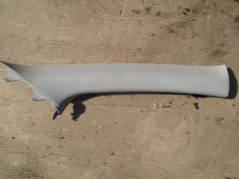 Облицовка стойки передней верхняя правая Ниссан Тиида N17X Верса 769113BA0A, - БУ