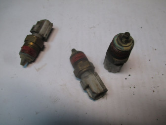 Датчик температуры Форд Фокус 1-2 Фиеста 5263219 на флянце термостата 4323633 4337456 5042970 - БУ