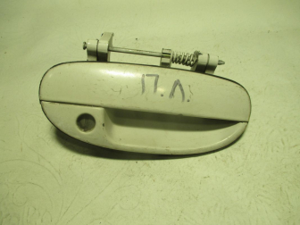 Ручка двери передней правой наружная 96323384 FR Дэу Матиз М100 - Белая - под ключ - БУ