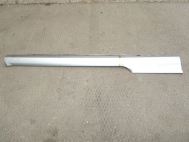 Накладка порога правая 96600362 050309 T054-467 Chevrolet Aveo Т200 Хэтчбек 3 дверный - Серебро - БУ