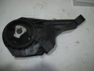 Подушка двигателя передняя Шевроле 13268880 Круз Астра J с АКПП 1.4 литра Турбо 13248610, - БУ-2