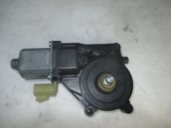 Мотор стеклоподъемника дверей задних правых 96964420 0130822464 Авео Т300 Круз - L082 - 2 pin, - БУ