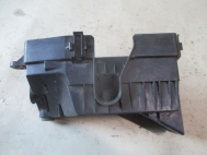 Корпус блока предохранителей 95925320 Опель Антара Дизель 2,2л - ДЕФЕКТ скол пластика К15 -N002 - БУ