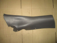 Облицовка стойки задней нижняя правая 98ABA31016ASW BTL5A-A31031/T1 Форд Фокус 1 Черная - БУ