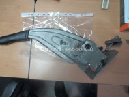 Рычаг ручного тормоза LR008520, 6G912780EK Ленд Ровер Фрилендер 2 МКПП с 07г, - БУ - Правый руль
