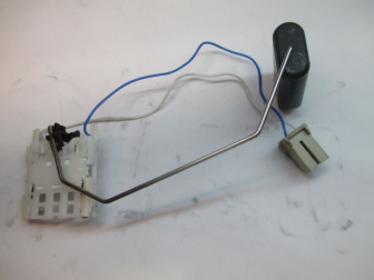 Датчик уровня топлива 13592121 13515235 13586773 Шевроле Авео Т300 Кобальт R4 1,6-1,8л - L082-  БУ