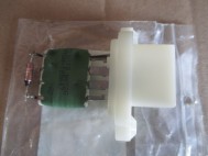 Резистор вентилятора отопителя 3M5H18B647AC 1855157 Форд Фокус 2 и 3  Мондео 4 Куга, - Ford