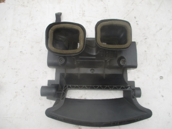 Воздуховод отопителя 98AB19C683AE тройник в сборе Форд Фокус 1 LHD S-35, - БУ