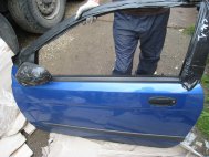 Дверь передняя Шевроле Авео Т200 Хэтчбек 3-х ДВЕРНЫЙ левая 96601636 - БУ Синяя в СБОРЕ