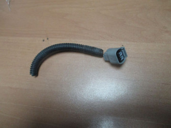 Фишка фары передней для повторителя поворотов Шевроле Авео T200  с куском проводов - БУ