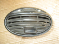 Дефлектор воздушный торпеды 98AB19893AKW 1062278 Форд Фокус 1, - БУ