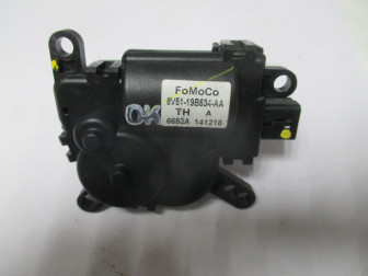 Мотор привода заслонки отопителя салона Форд Фиеста 6 8V5119B634AA 2008-2013г, - БУ