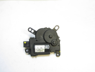 Мотор привода заслонки отопителя салона 8V5119B634AA 1778980 Ford Fiesta 6 2008-2013г FR-4, - БУ