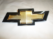 Эмблема крышки багажника Шевроле Круз Седан 95953822 96832991 95032017 - КРЕСТ - 23х8,3 см, - GM 